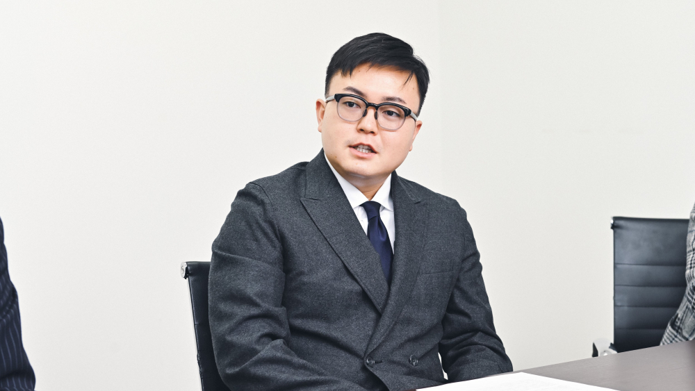 販売員として店頭に立っていたこともある古俣氏。旧態依然とした百貨店のお酒売場の課題を実感していたと話す