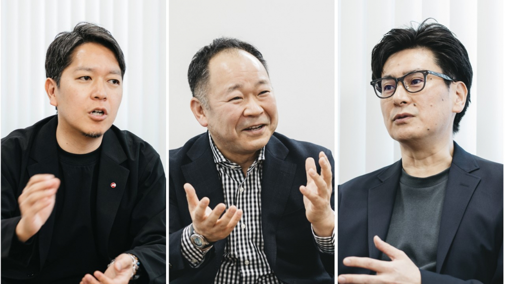 それぞれの第一印象を語り合うお三方。両社を結びつけた決定打は企業としての哲学。3人が交わす熱い言葉からも信頼の厚さを垣間見ることができる