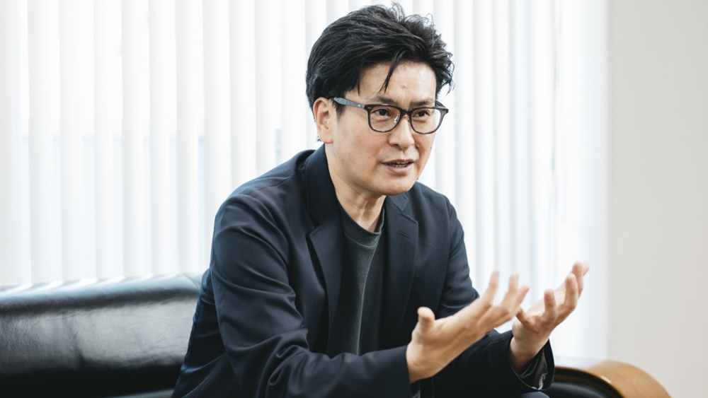 「お客様と価値共創パートナーになることは、新たな関係を築く試みであり、価値共創リテーラーへの大きな一歩になるはずです」と語る小野社長