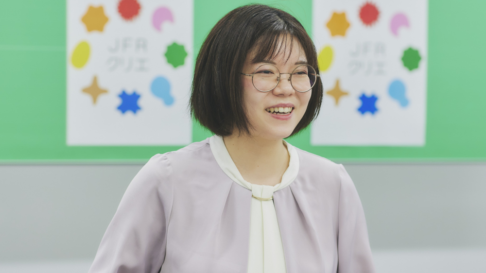 Oさん　コミュニケーション好きを活かし、マニュアル更新業務も担当